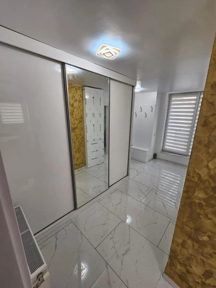 Image 4 of Filip residence
