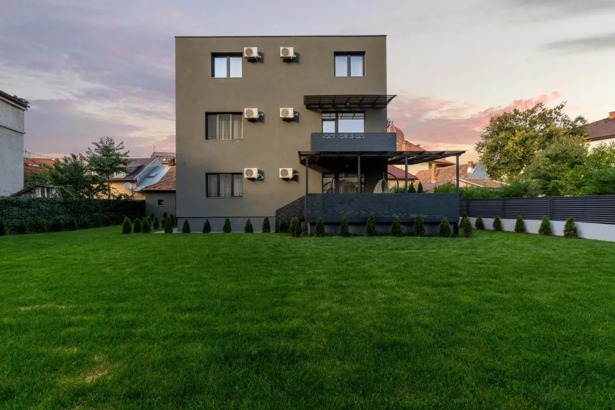 Image 4 of Fit Residence II