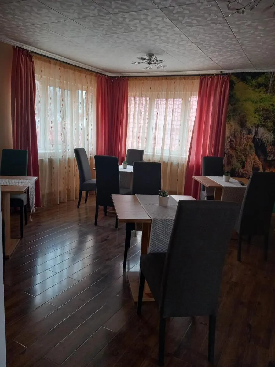 Image 5 of Florin’S Studio