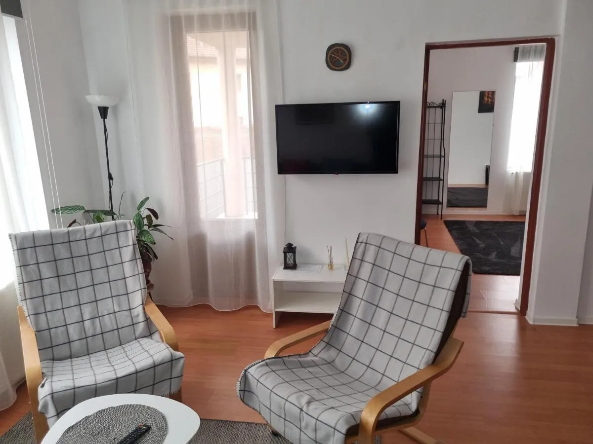 Image 1 of Flower Inn – apartament 2