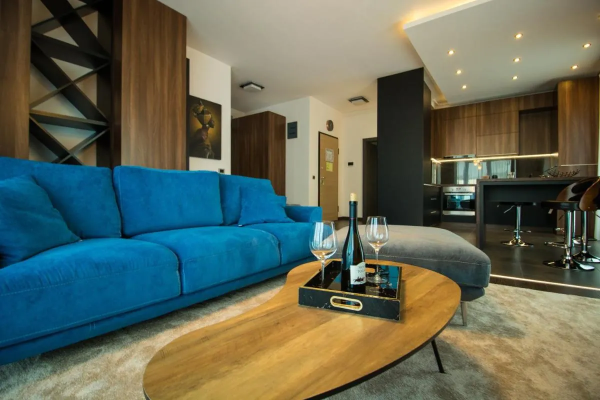 Image 2 of Gente Apartments