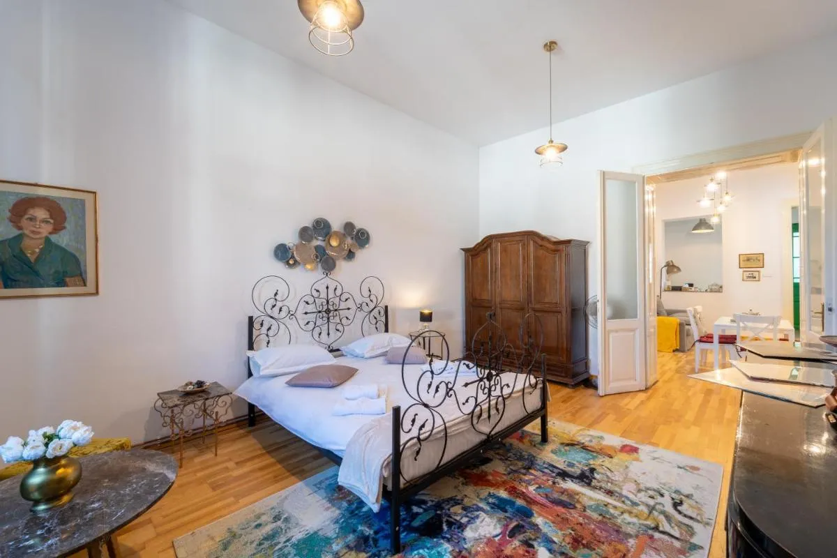 Image 1 of Historic 5 star apartment in the main plaza