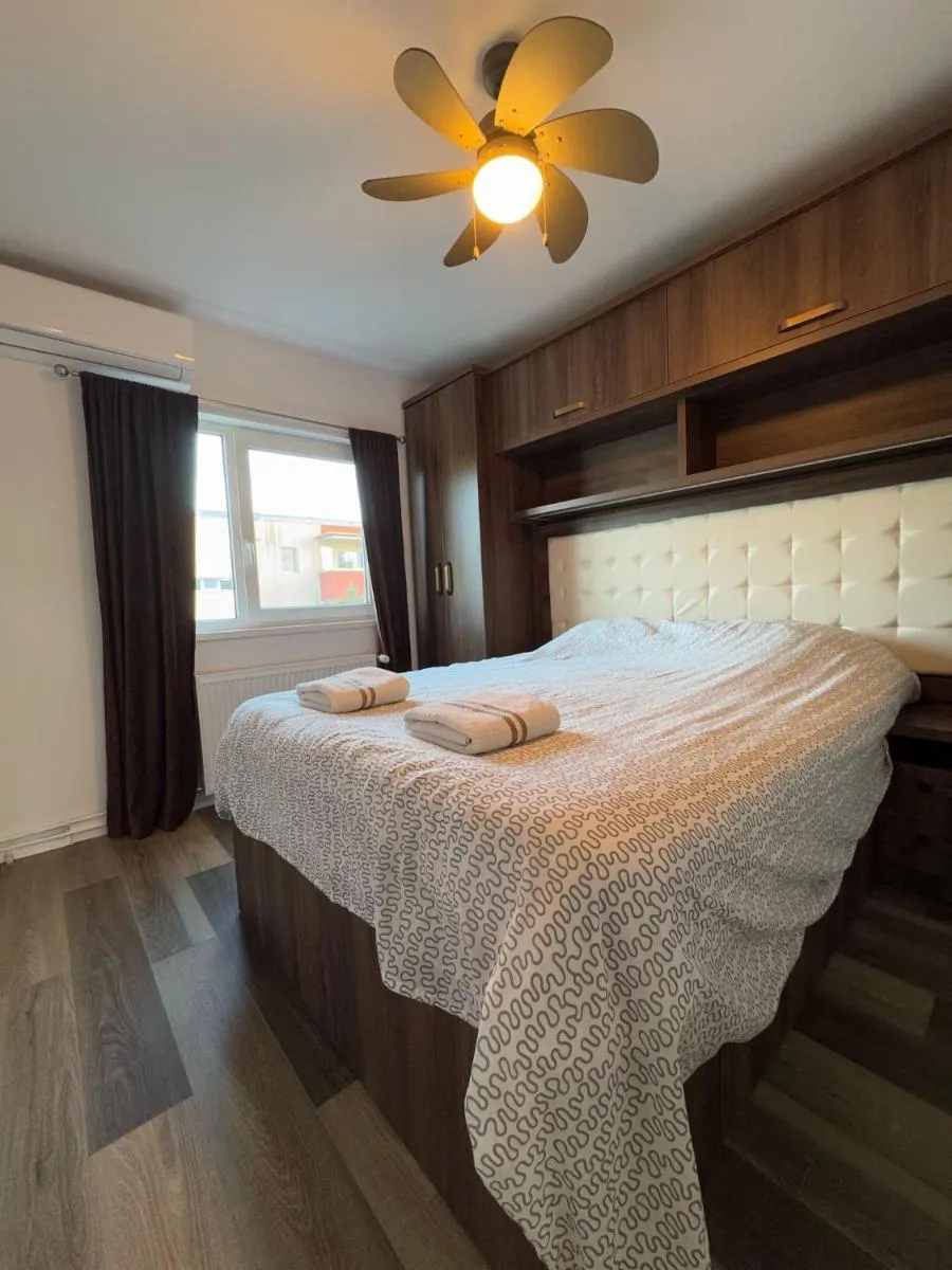 Image 2 of Home Away From Home – Zorilor