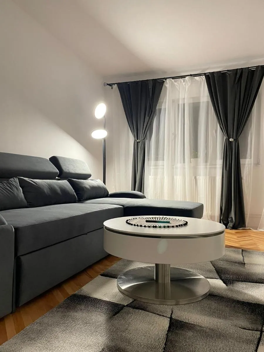 Image 3 of Homey