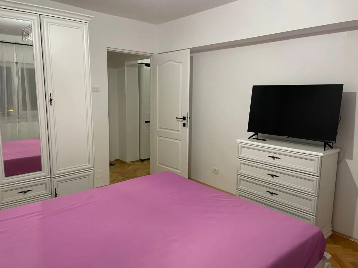 Image 1 of Homey