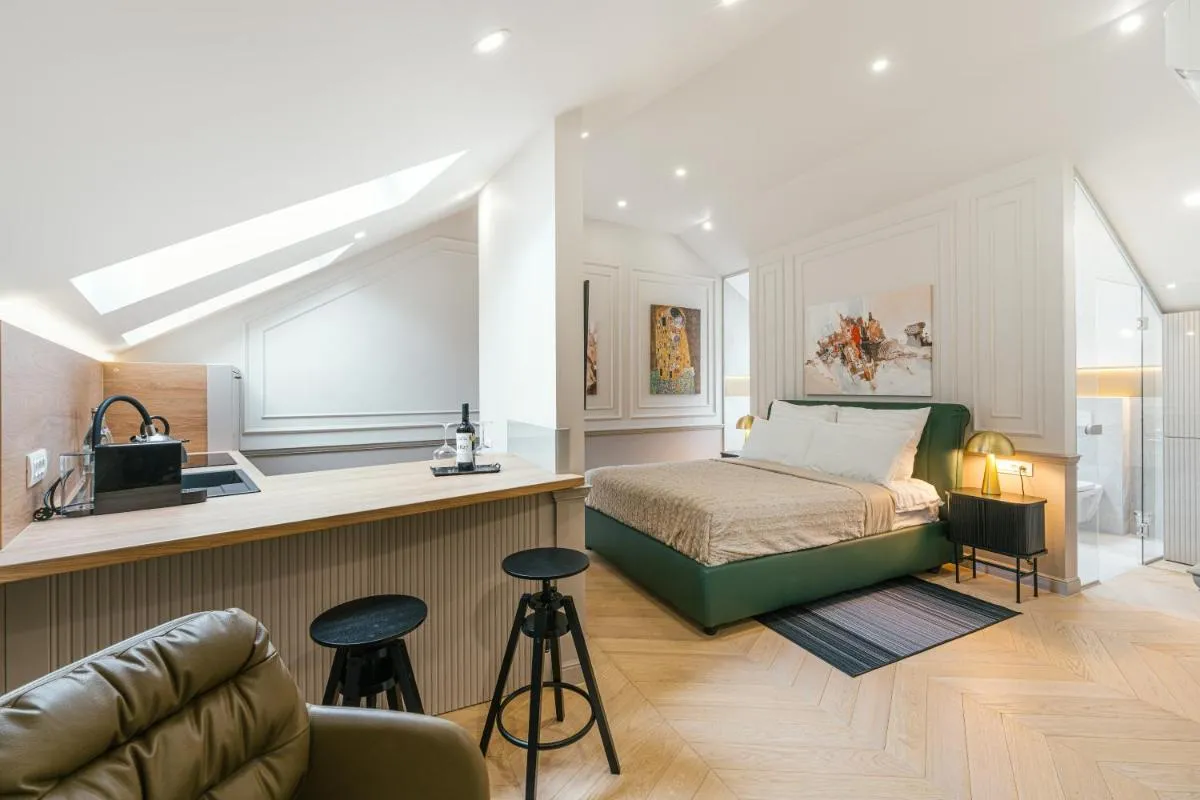 Image 3 of Isac Residence