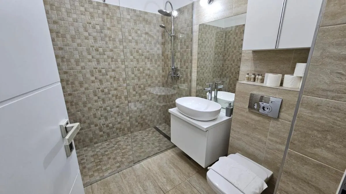 Image 1 of Iulius Apartment