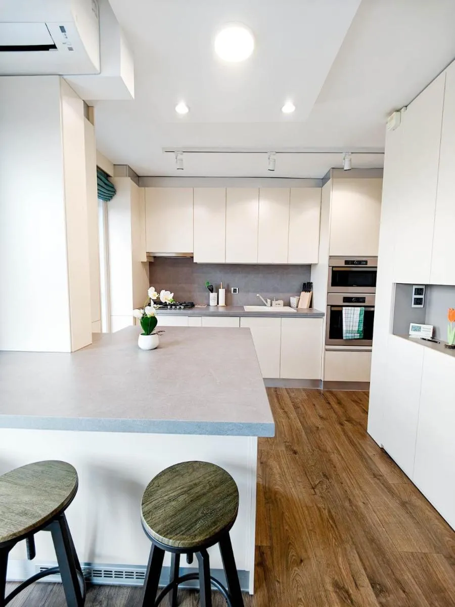 Image 3 of Lakeside Apartment By Iulius Mall