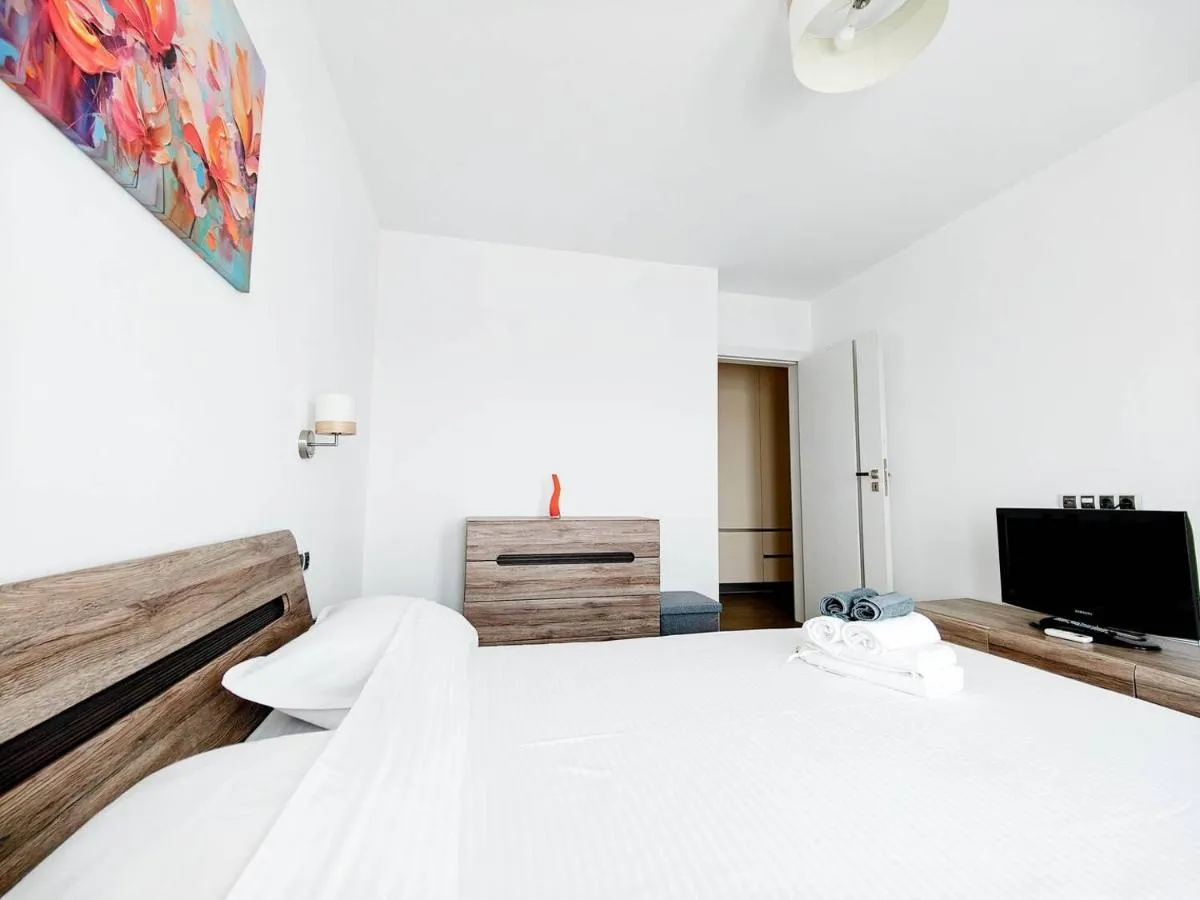 Image 1 of Lakeside Apartment By Iulius Mall