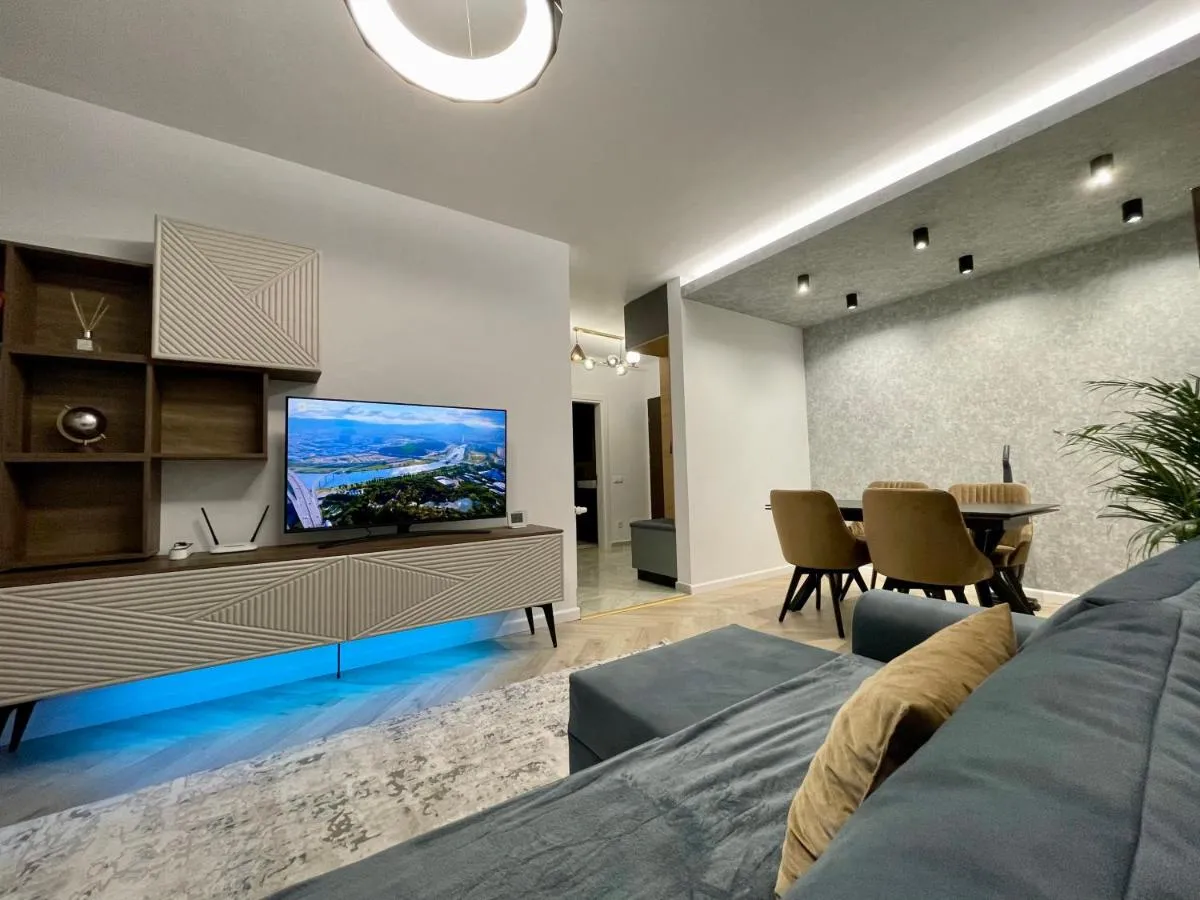 Image 4 of Lakeside Apartment Cluj-Napoca
