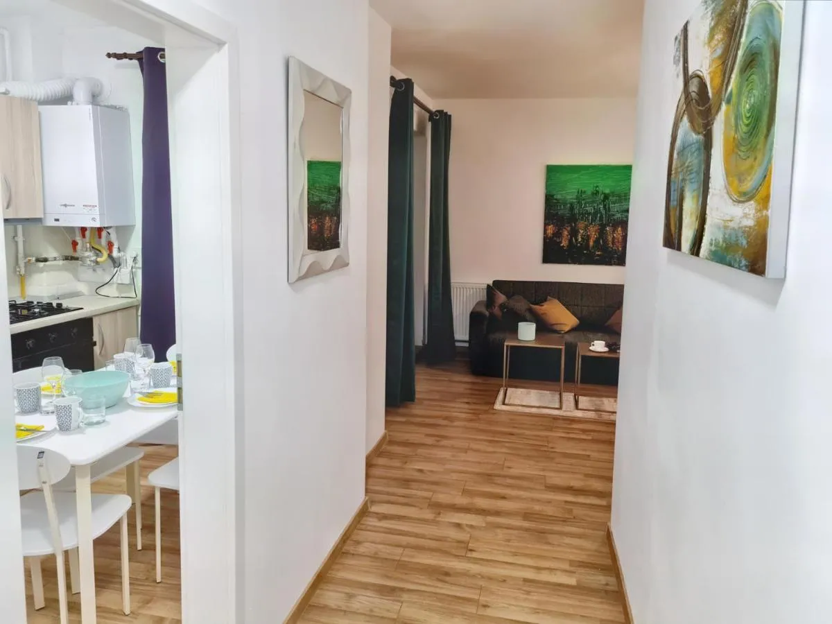 Image 3 of Lovely ultracentral apartment with parking