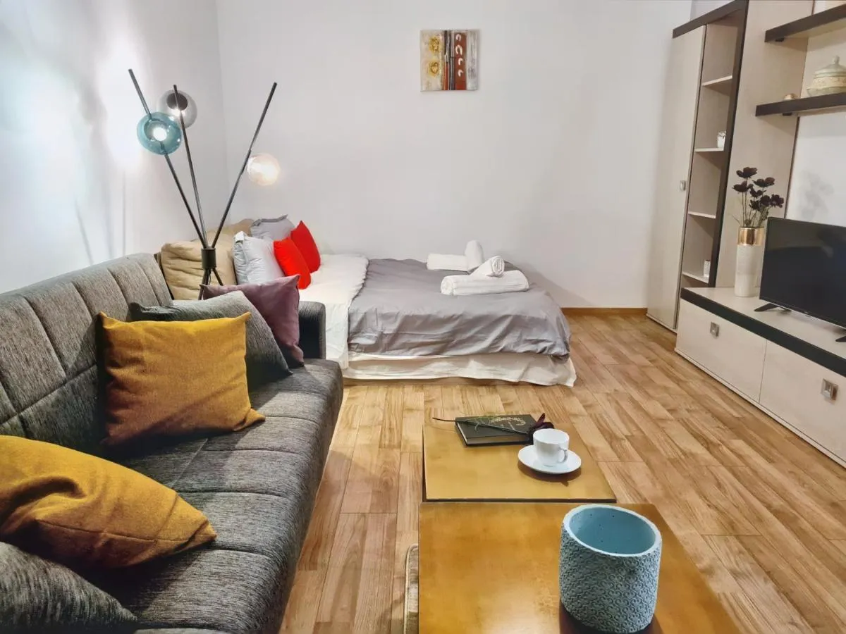 Image 4 of Lovely ultracentral apartment with parking