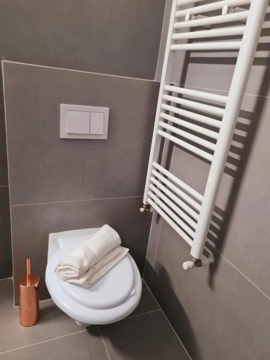Image 2 of Lovely ultracentral apartment with parking