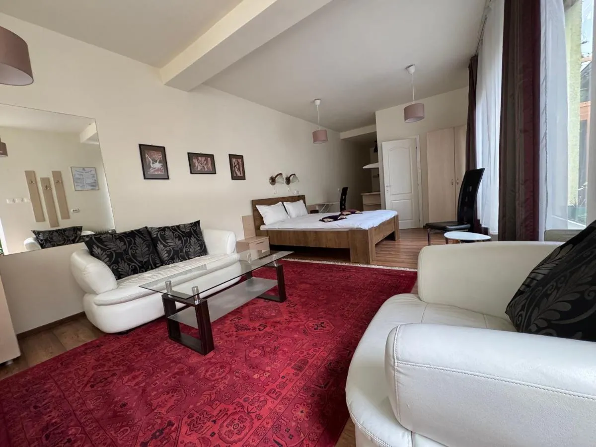 Image 1 of Lucas 10 Apartments