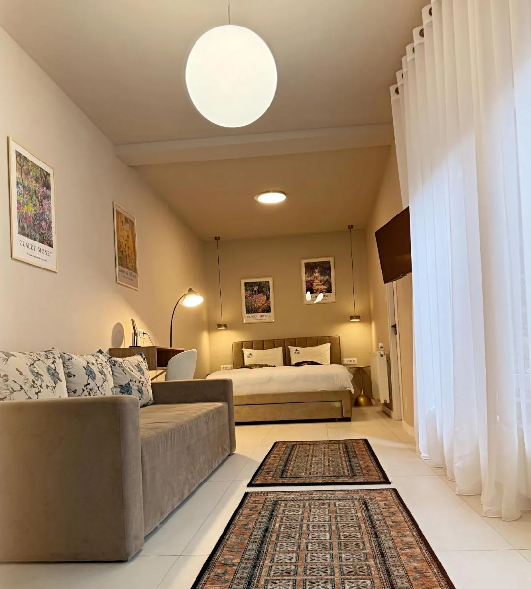Image 3 of Lucas 10 Apartments