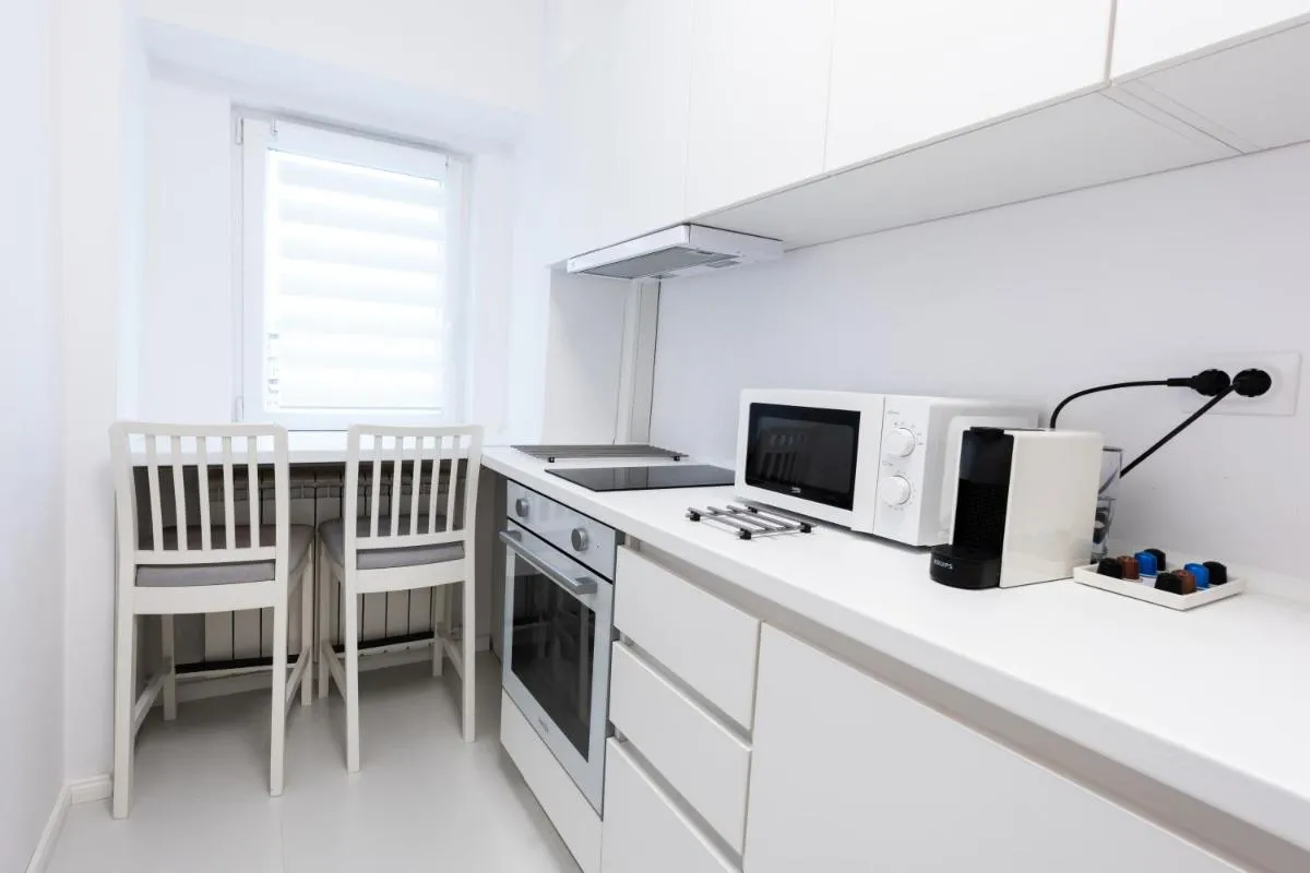 Image 3 of Lun Apartment