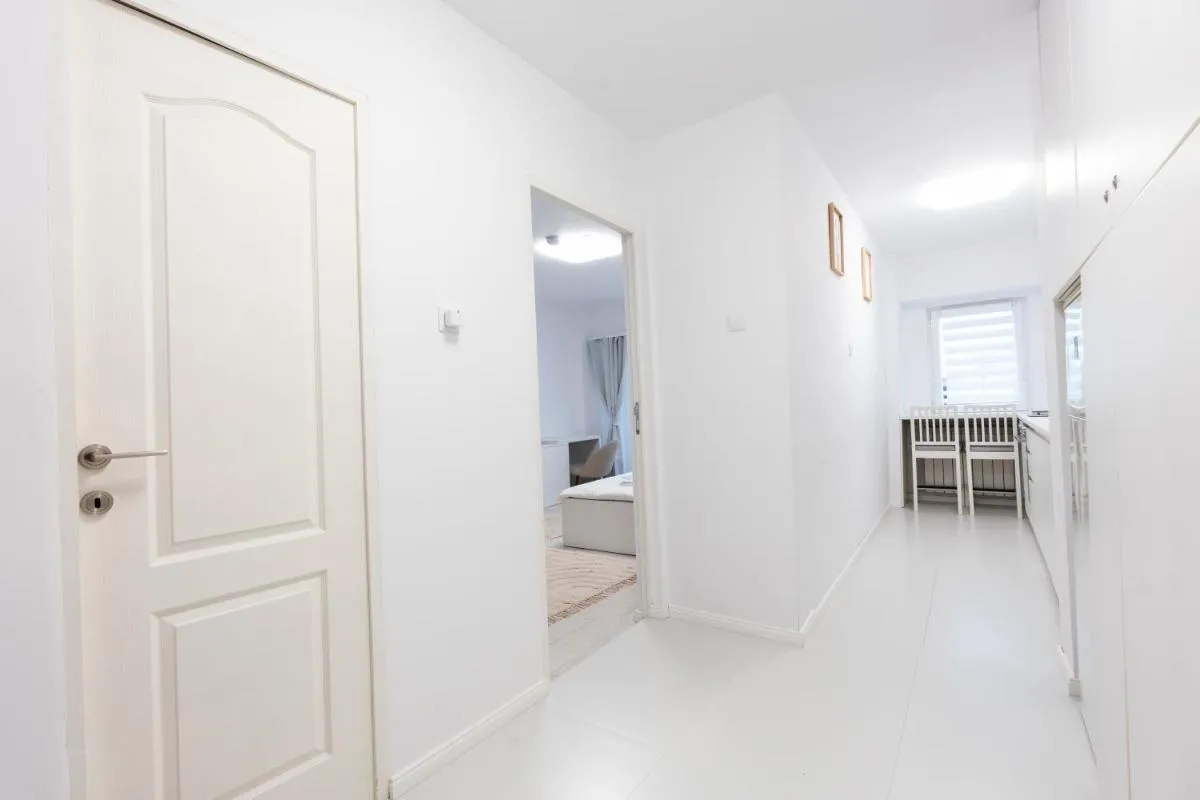 Image 2 of Lun Apartment