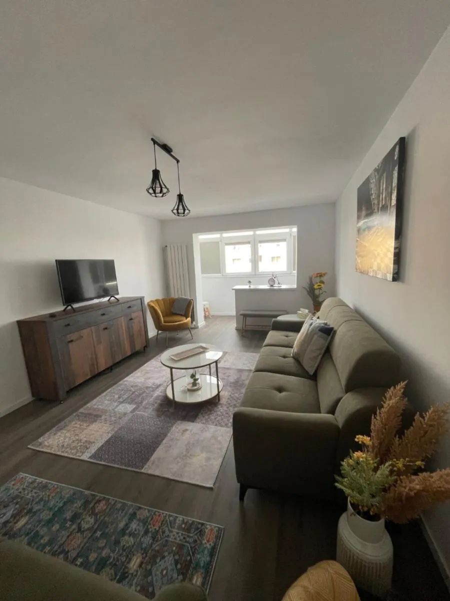 Image 4 of Luxury Apartment