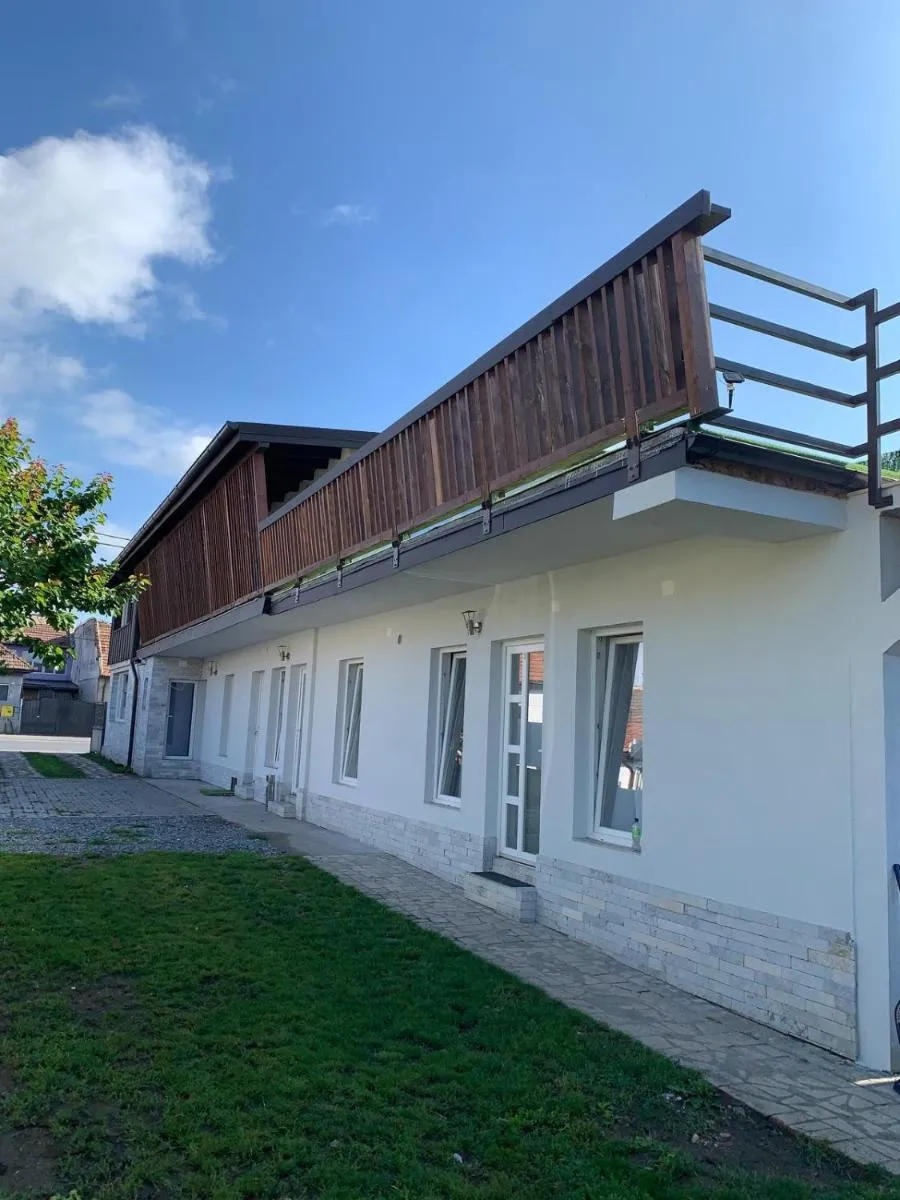 Image 5 of Luxus Cluj Airport Apartments