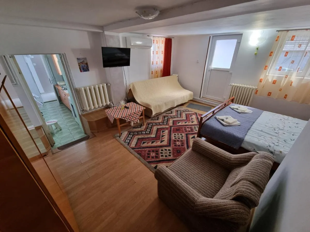 Image 4 of MRI Residence
