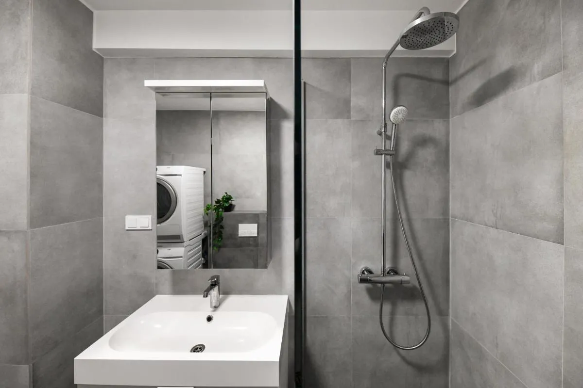 Image 2 of Modern Apartment in a Quiet Area