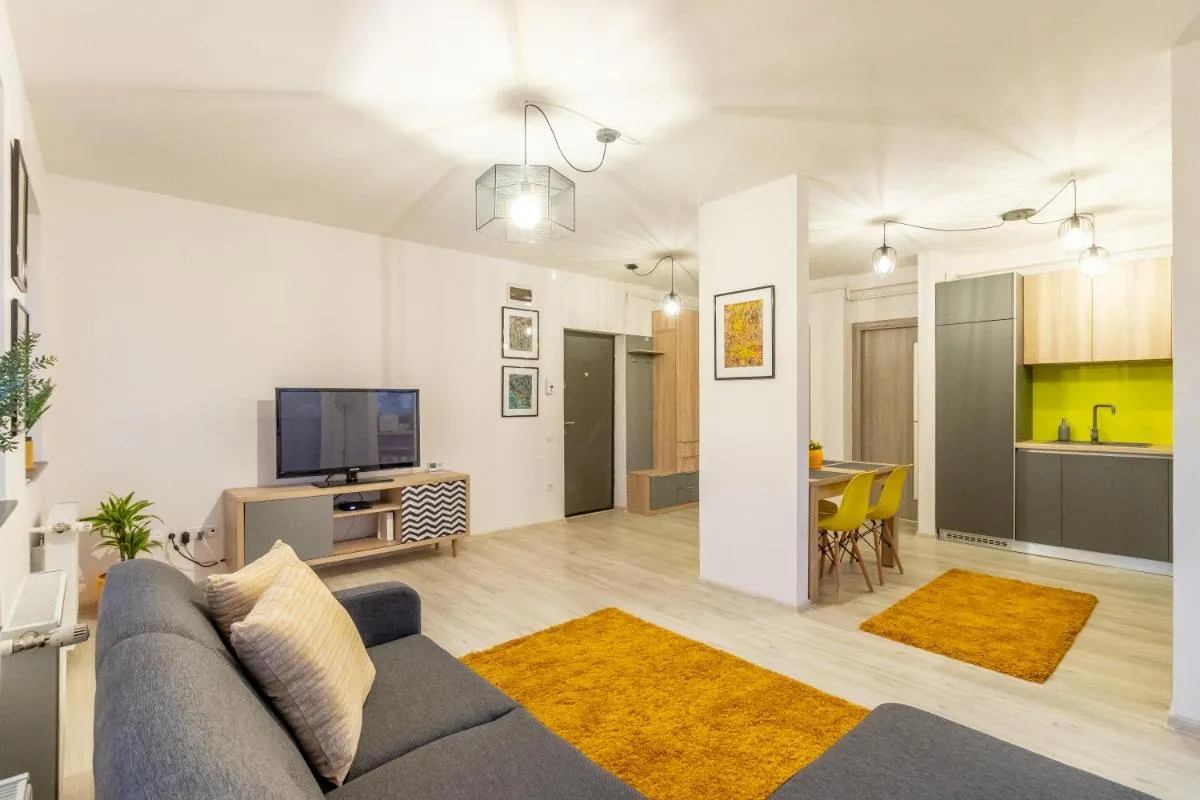 Image 3 of Modern and Stylish Apartment w Terrace