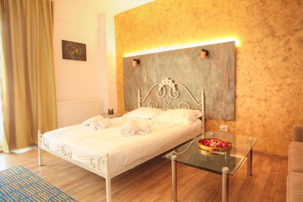Image of New Central Luxury Oasis