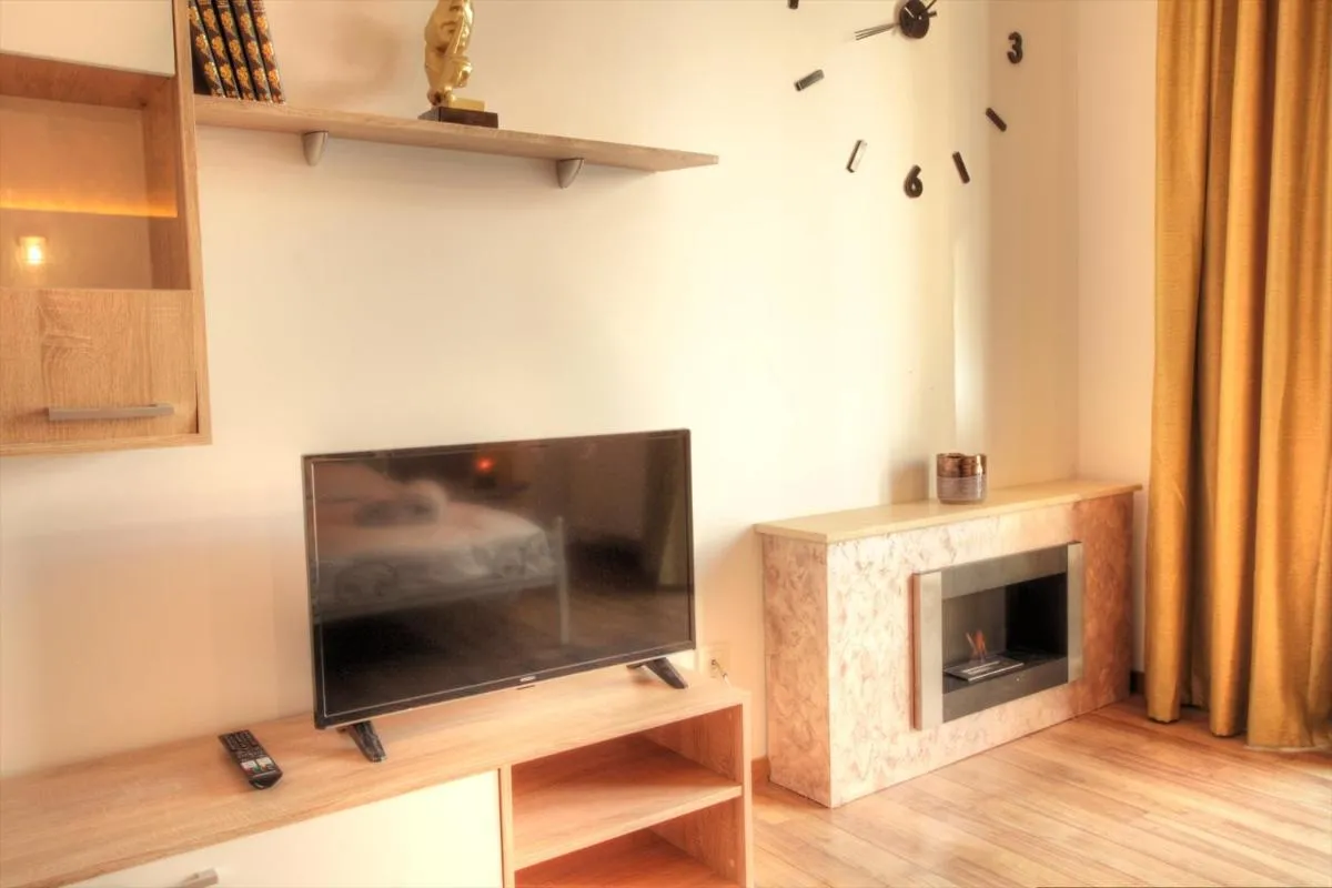 Image 2 of New Central Luxury Oasis