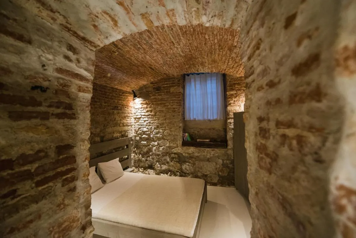 Image 2 of Old Central Apartment