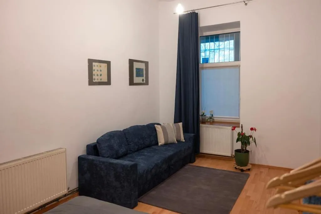 Image 2 of Olimpus central apartment