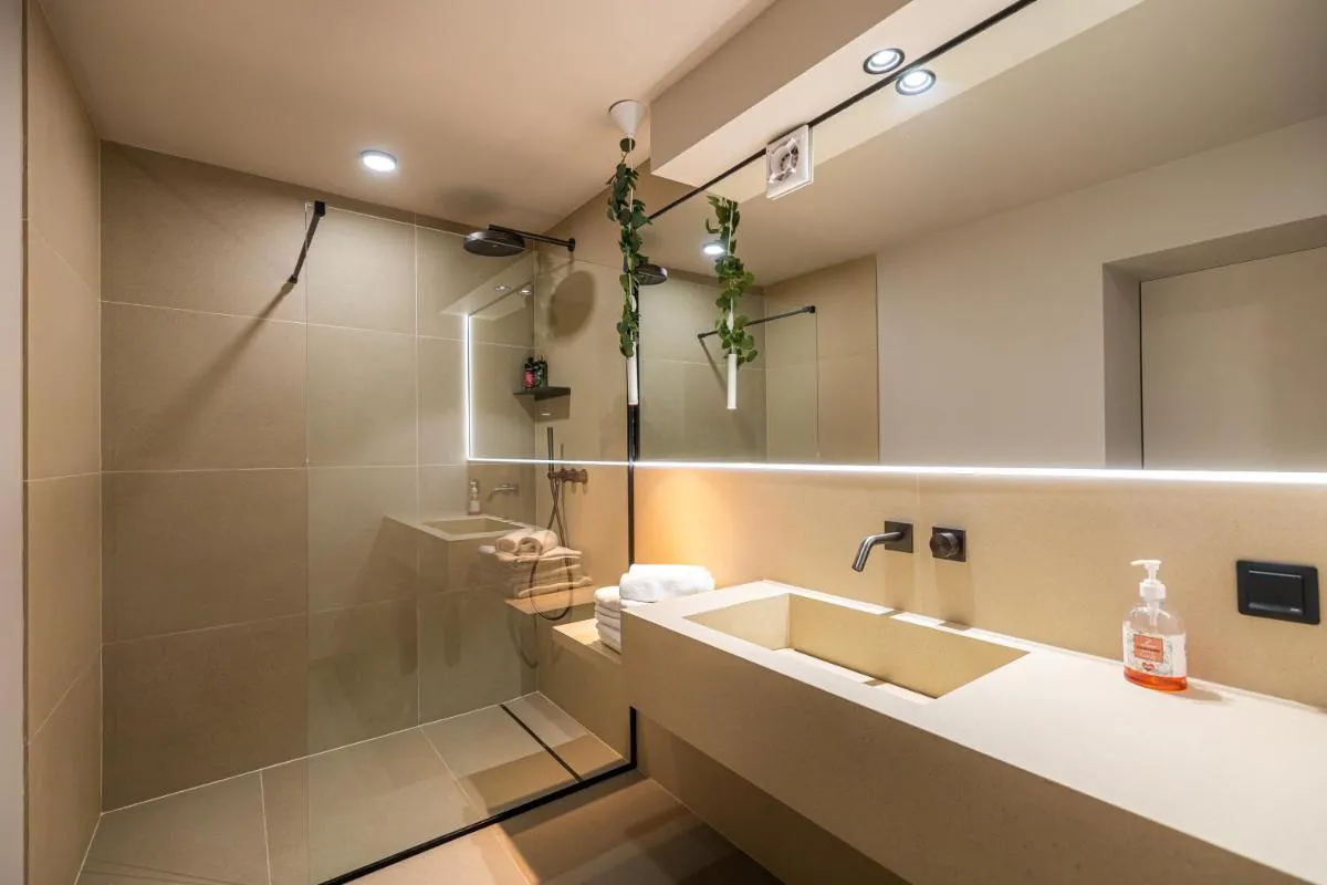 Image 2 of Origin Central Apartment