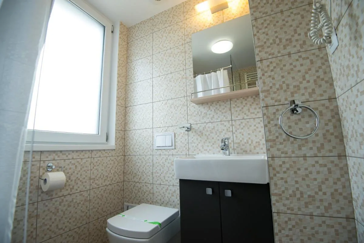 Image 1 of Panorama Business Inn