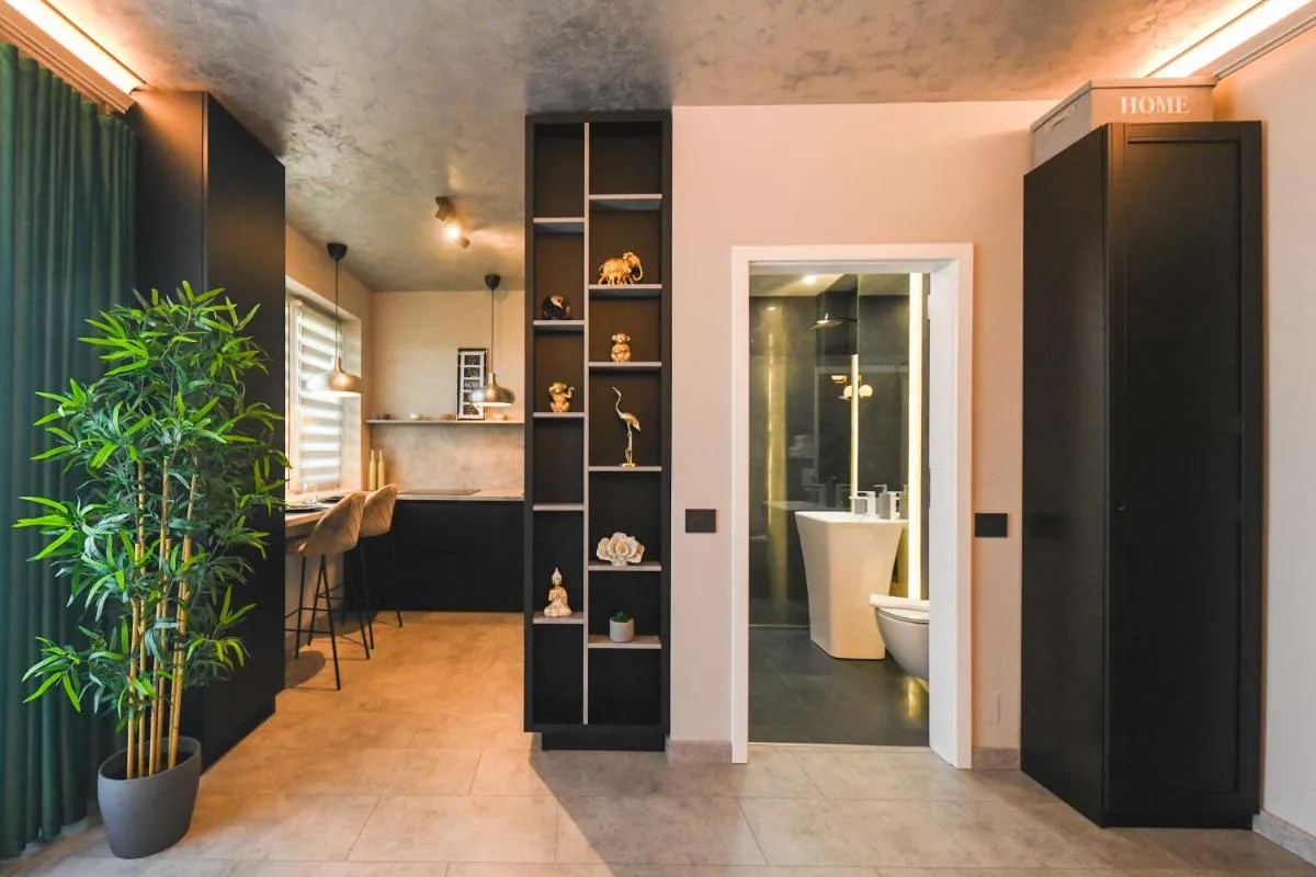 Image 2 of Panoramic Apartment with Terrace