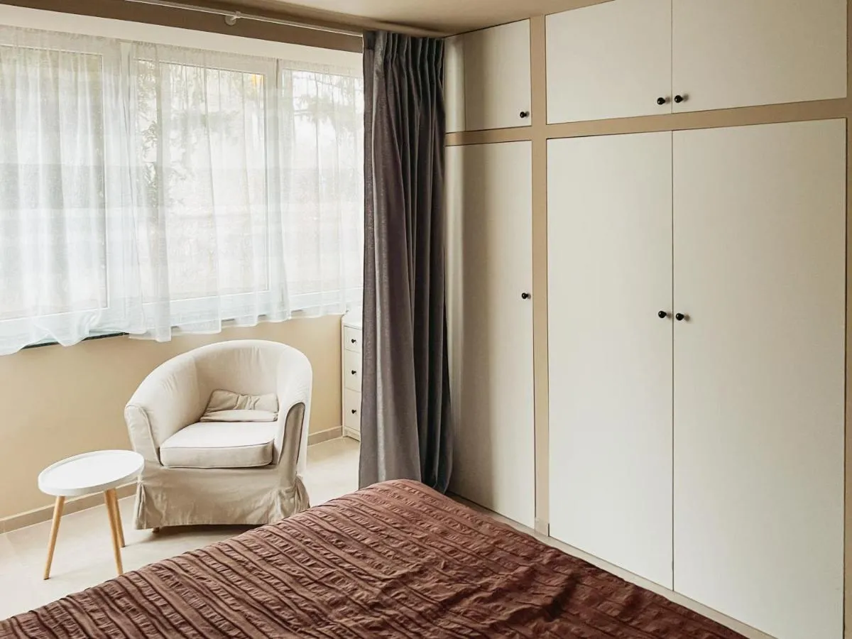 Image 1 of Parc Privé