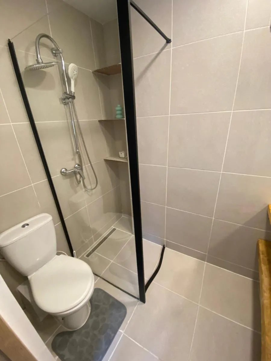 Image 1 of Perfect Stay 5