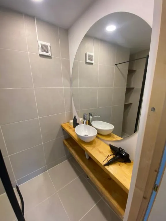 Image of Perfect Stay 5
