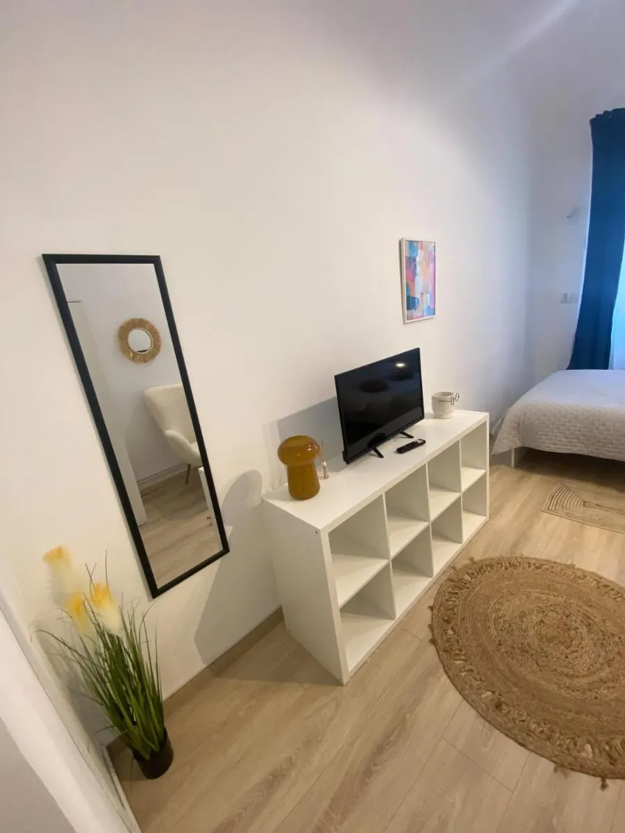 Image 6 of Perfect Stay 5