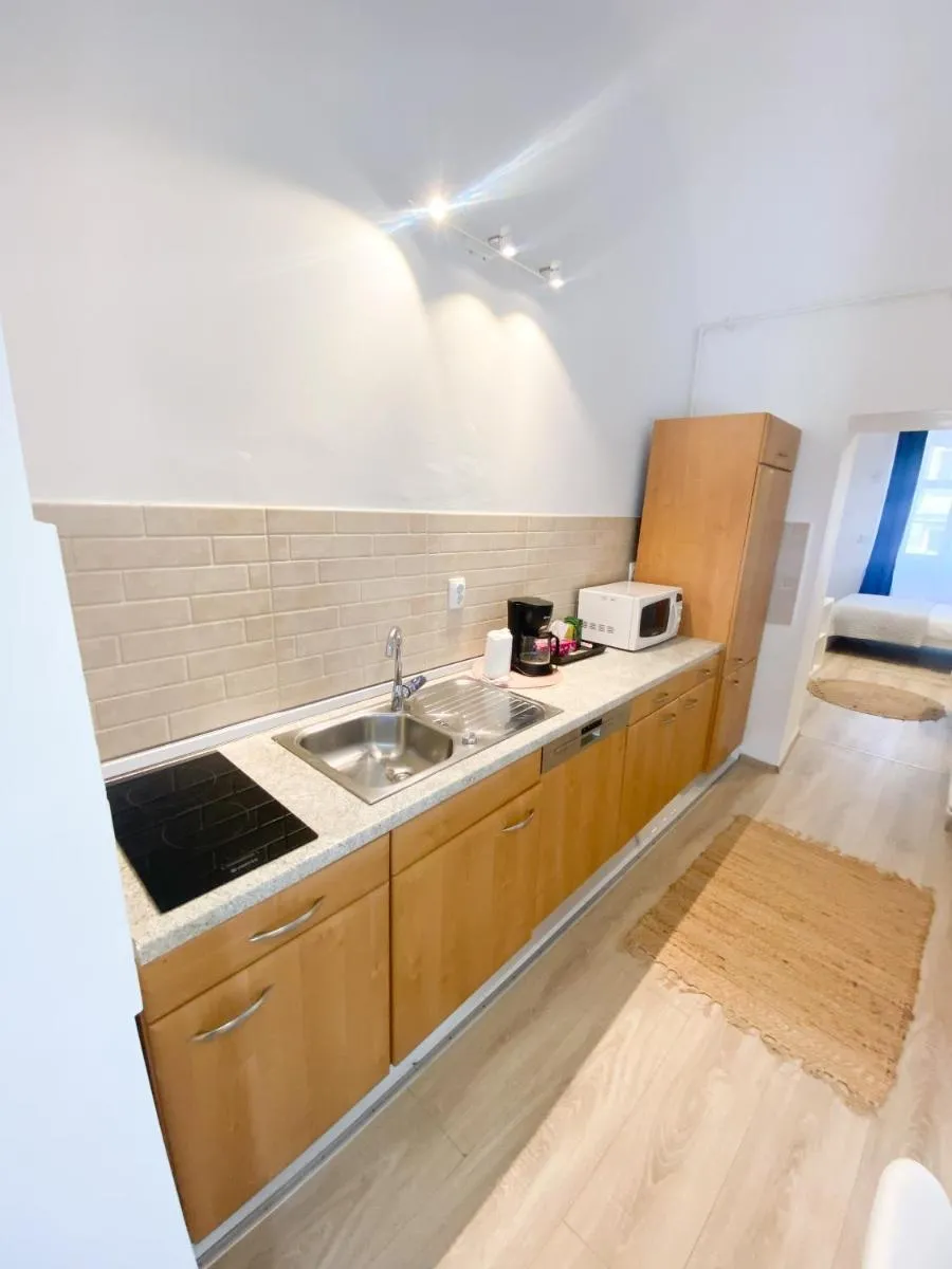 Image 4 of Perfect Stay 5