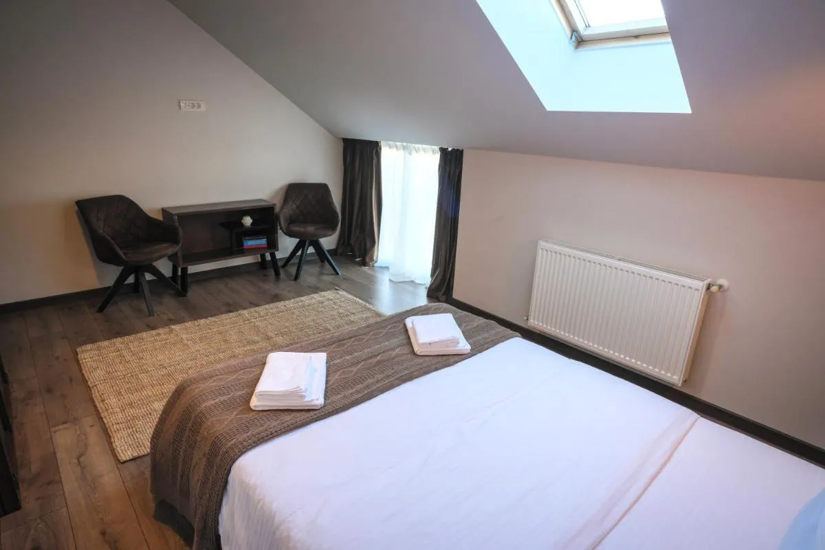 Image 1 of Popa Apartment