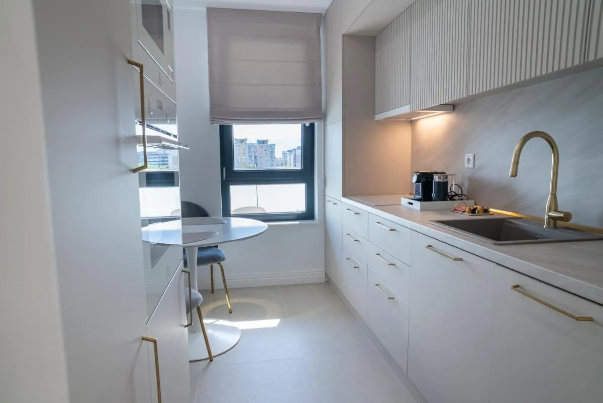 Image 2 of Premium Park Lake Apartment
