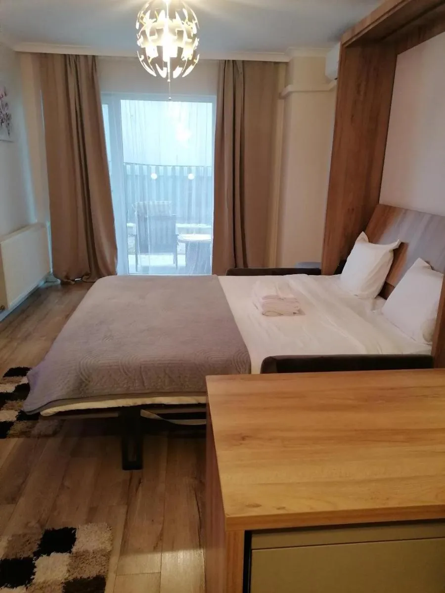 Image 5 of Queency Apartament cu gradina și parcare gratuita