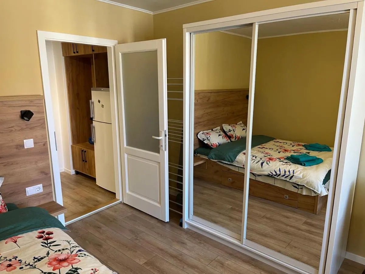 Image 6 of Quiet flat with balcony, free parking included