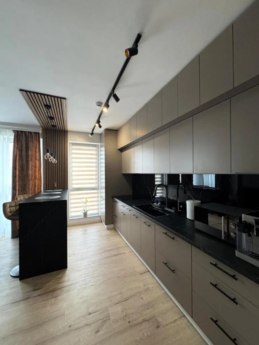 Image 4 of RIN SkyLounge Apartment
