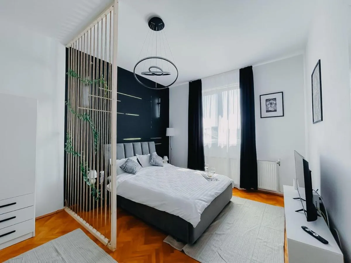 Image 1 of Relax & Work in Cluj Cozy Flat w Netflix & Wi-Fi