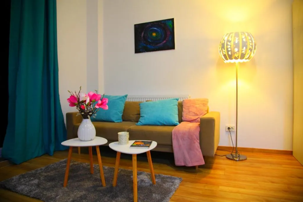 Image of Romantic luxury in city center
