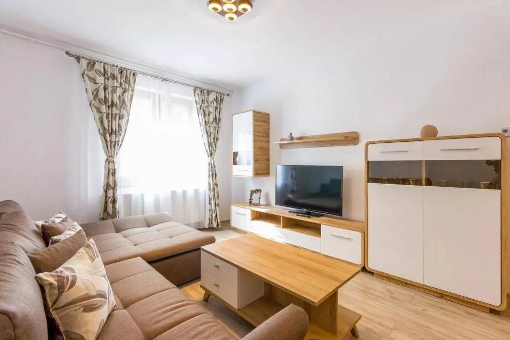 Image of Spacious and Quiet 2 Bedroom Apartment