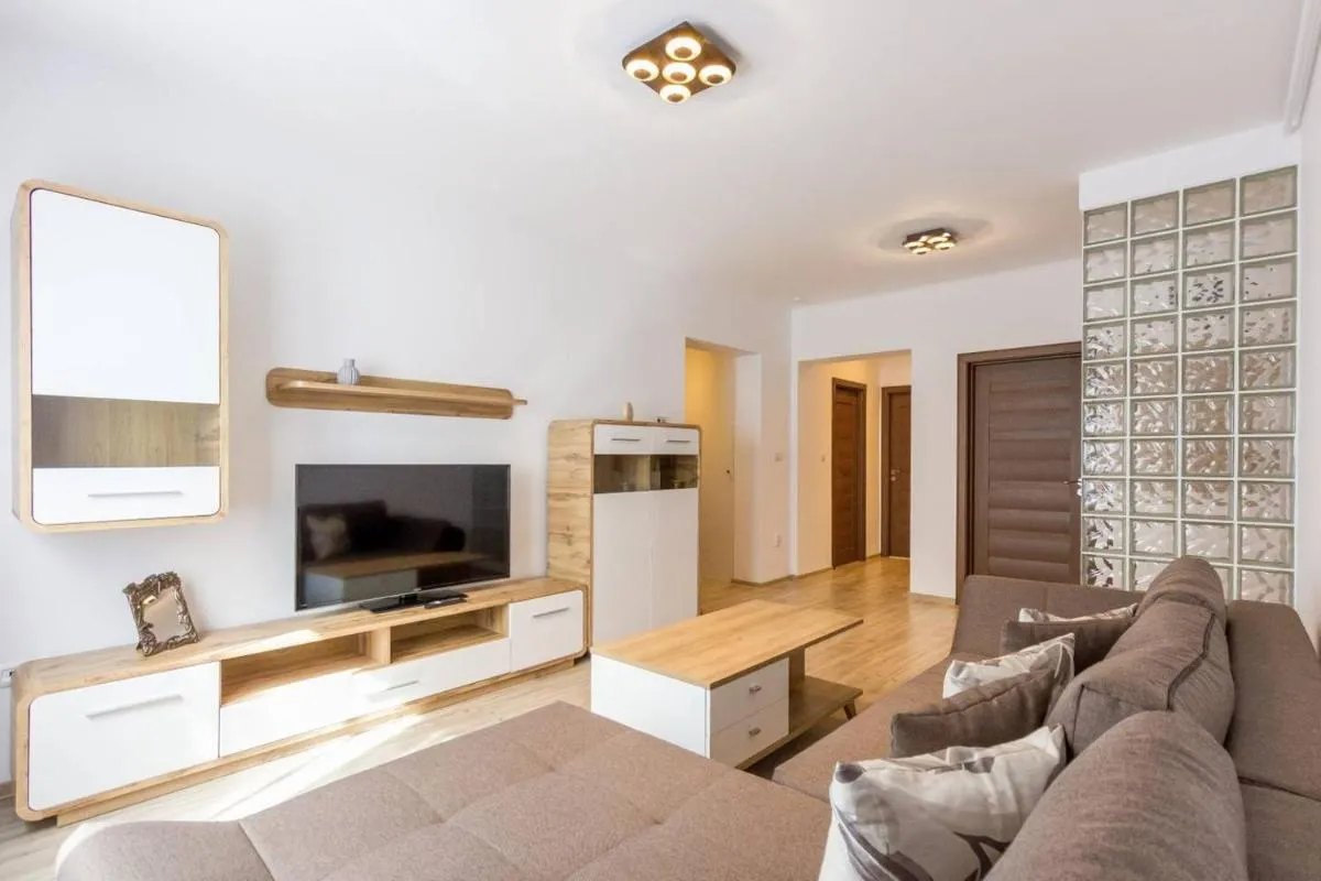 Image 4 of Spacious and Quiet 2 Bedroom Apartment