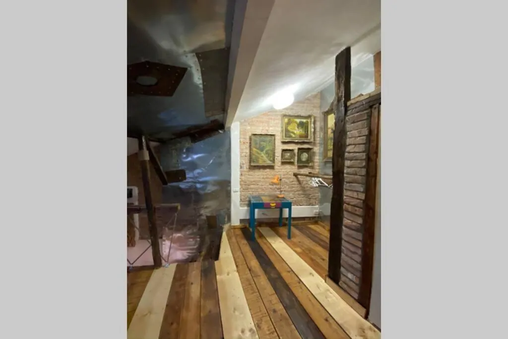 Image 2 of The House a la Cluj
