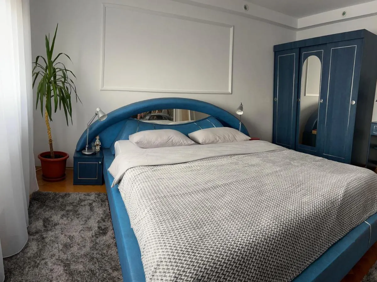 Image 1 of Travellers apartment