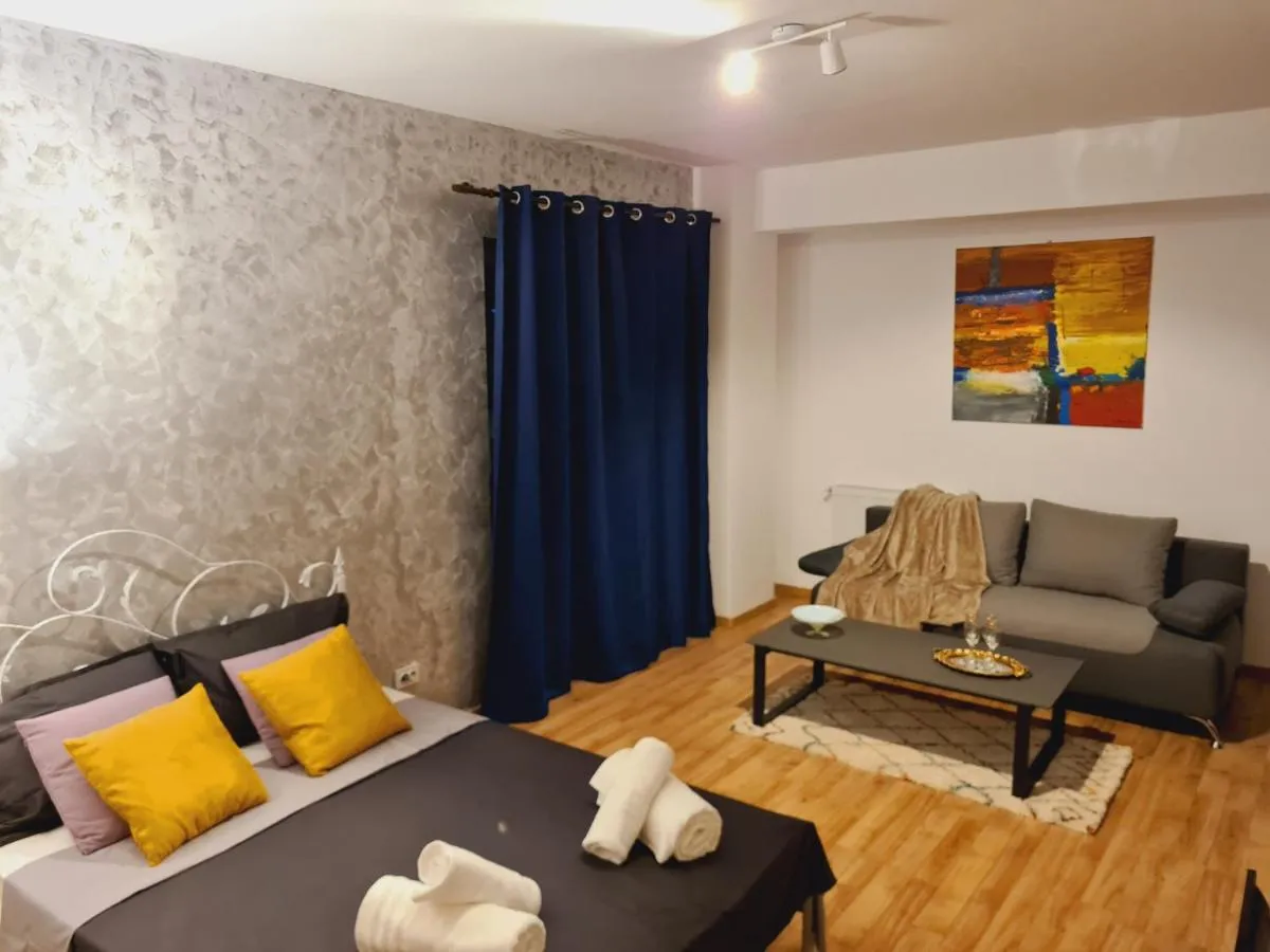 Image 1 of Ultracentral 5* Boutique Hotel style apartment. Brand new. 2 rooms. Spacious. Free parking